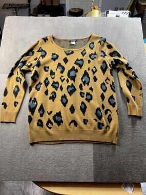 Womens Venus Cheetah Print Tunic Sweater Size Large